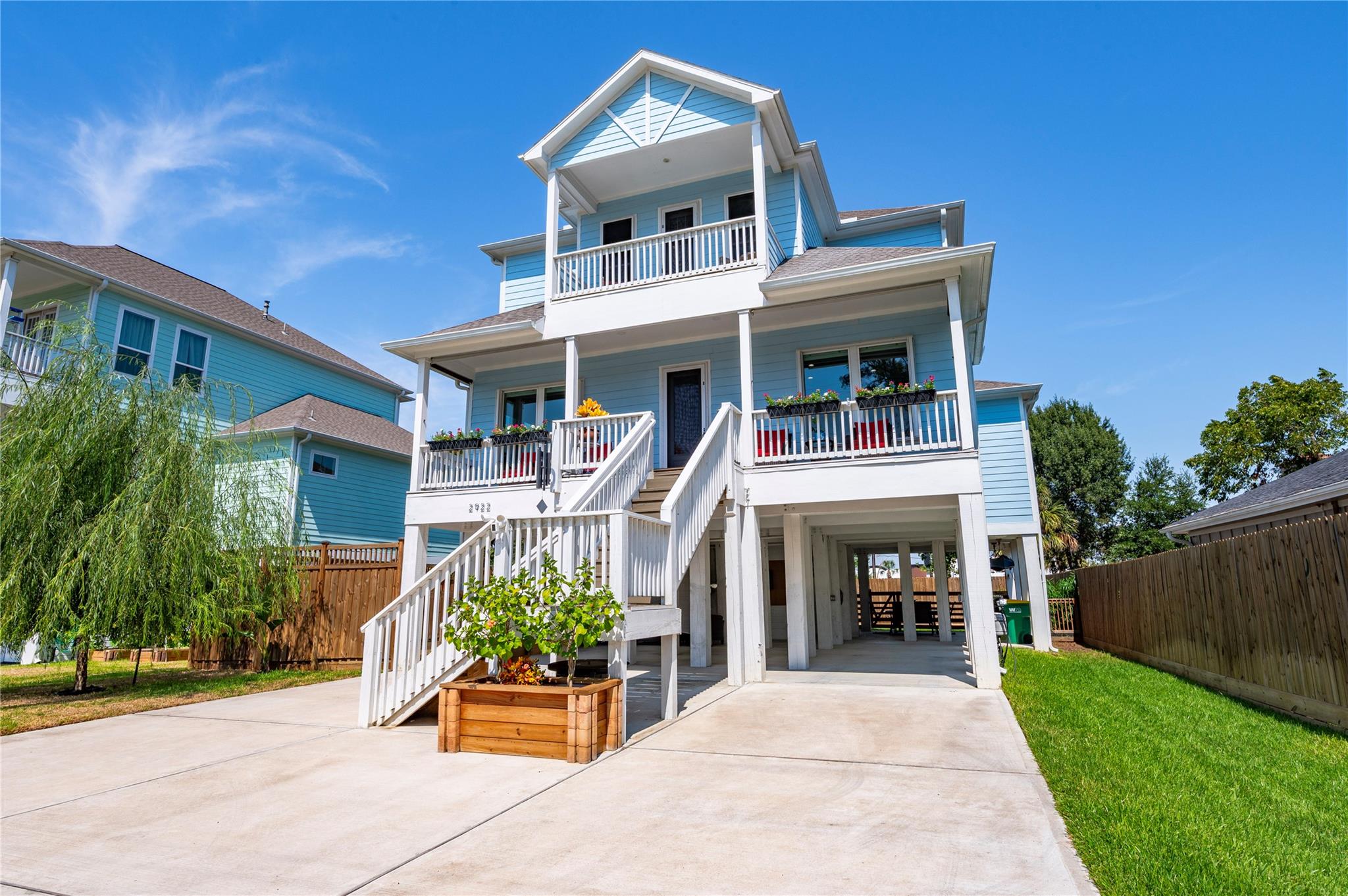 2922 Seargent Street