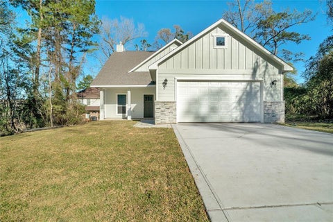 Homes For Rent - 1456 River Oaks Drive<br/> Huntsville, TX 77340