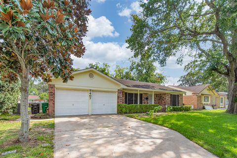 Photo of 8407 Stroud, Houston, TX 77036 (MLS # 6840864)