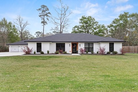 Photo of 4358 Mcfarland Circle, Orange, TX 77632 (MLS # 58566880)