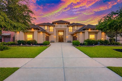 Photo of 26431 Crimson Bluff Lane, Katy, TX 77494 (MLS # 30456680)