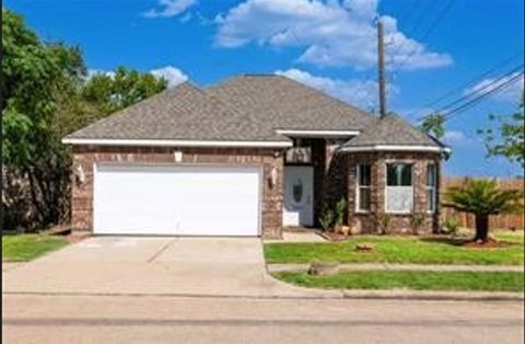 Photo of 2402 Raintree Village Drive, Katy, TX 77449 (MLS # 65156948)