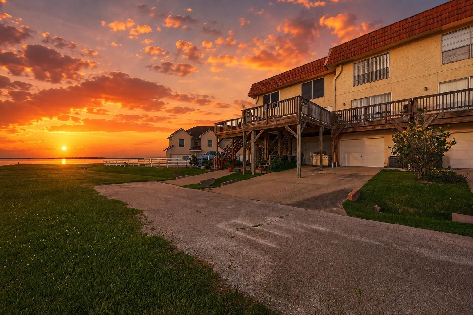 71 Regency Point