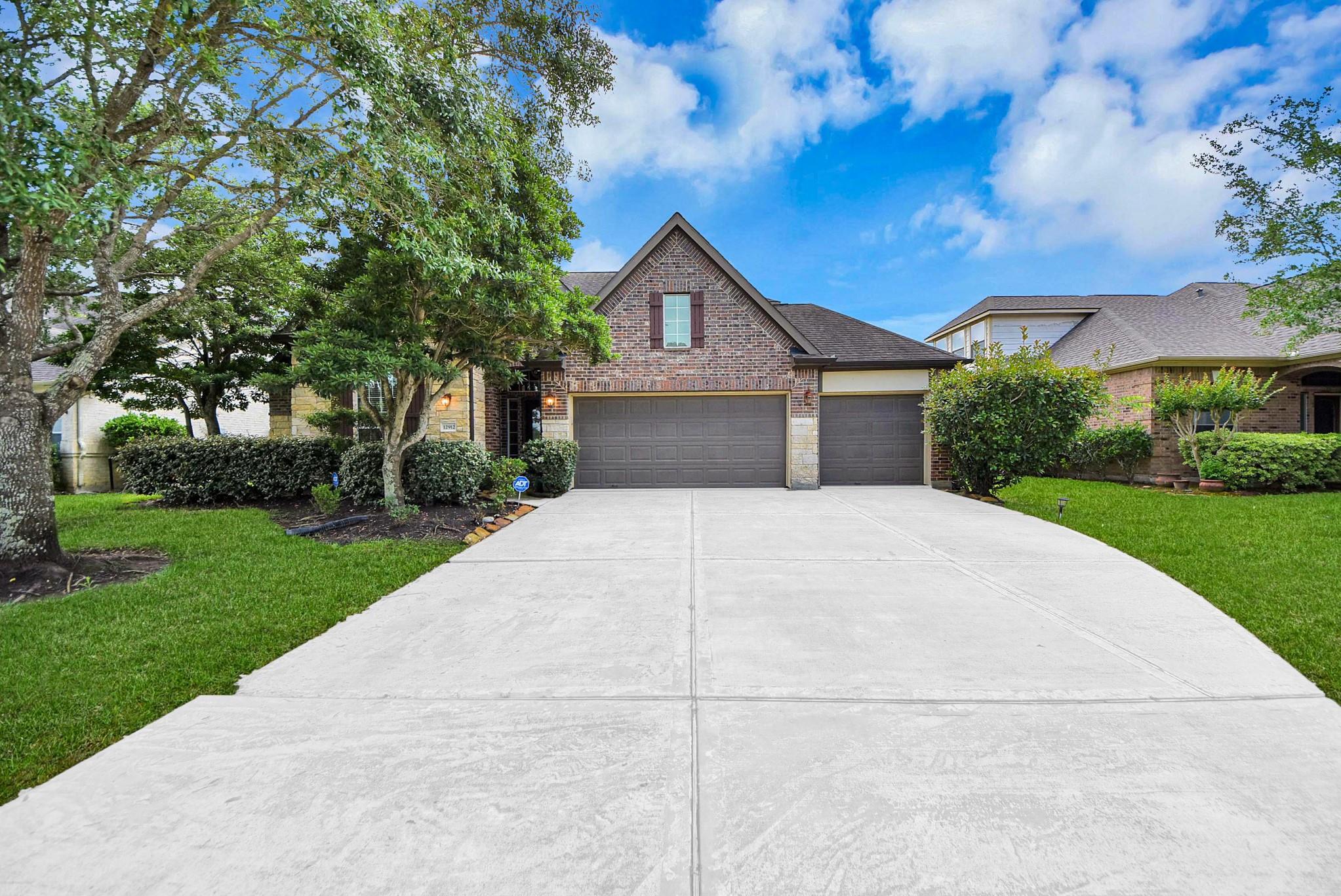12912 Southern Manor Drive