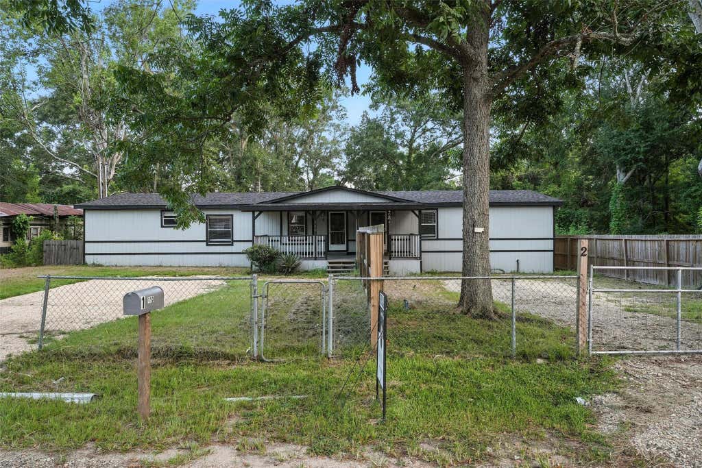 Photo of 110 Robin Street #2, Shepherd, TX 77371 (MLS # 16829770)