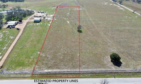 Vacant Land For Sale - 2760 County Road 117<br/> Giddings, TX 78942