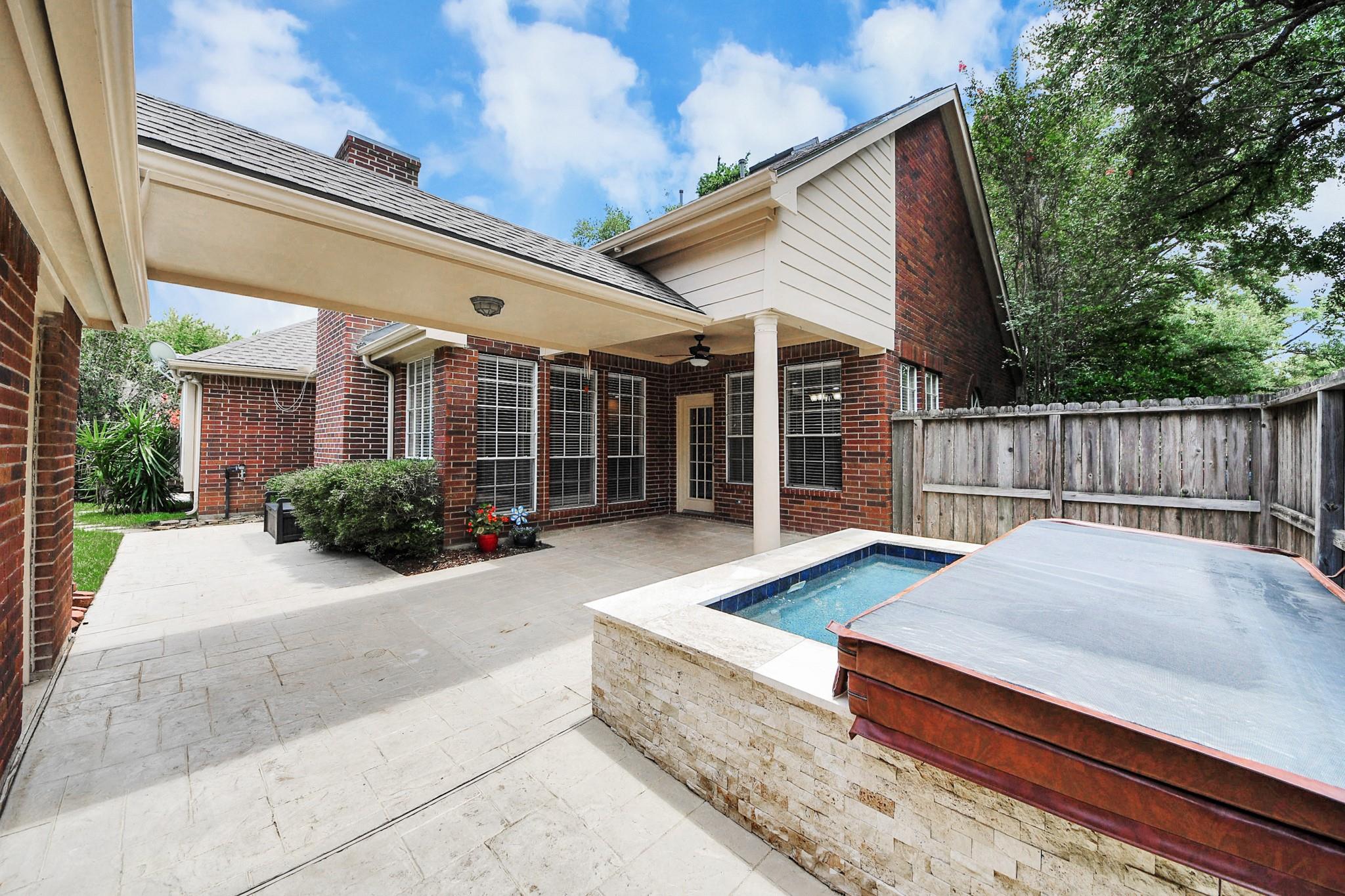 1003 Clarenda Falls Drive
