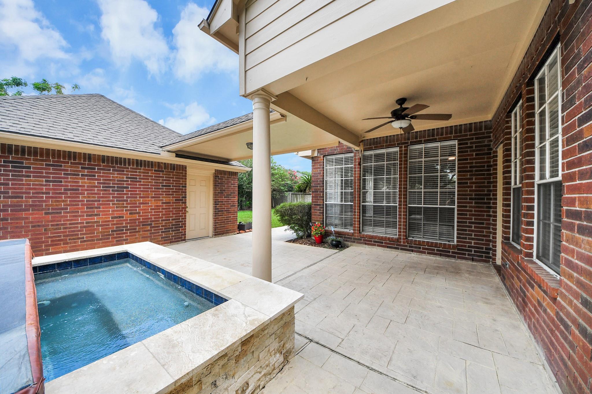 1003 Clarenda Falls Drive