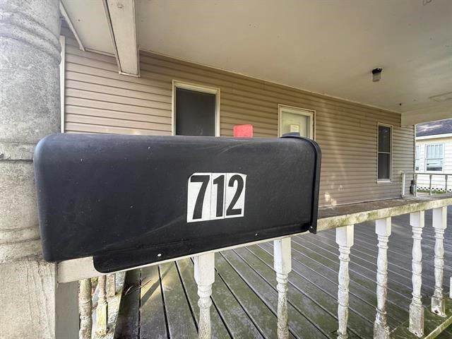 712 N 11th Street
