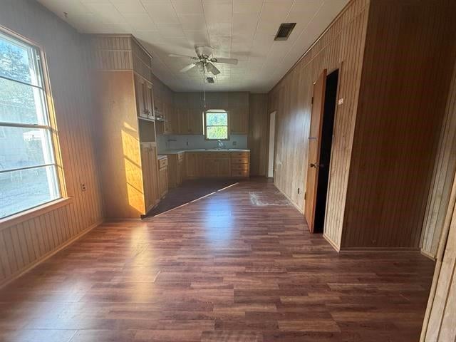712 N 11th Street