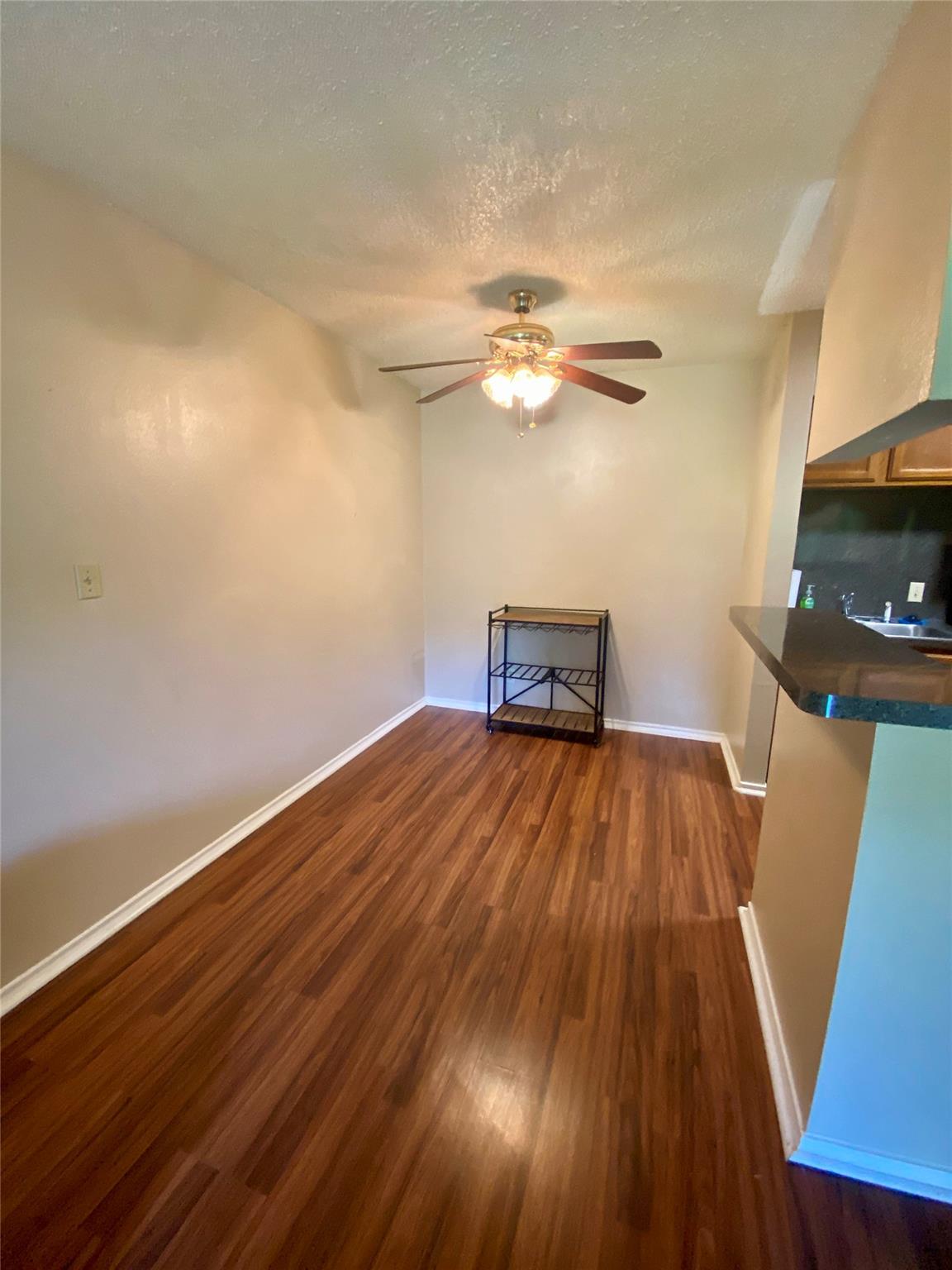 2501 Gulf Freeway 256D