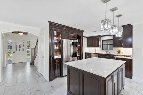 Photo of 7615 Fernbrook Lane, Houston, TX 77070 (MLS # 25097270)