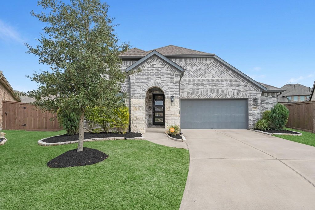 Photo of 4359 Millers Creek Lane, Manvel, TX 77578 (MLS # 38980694)