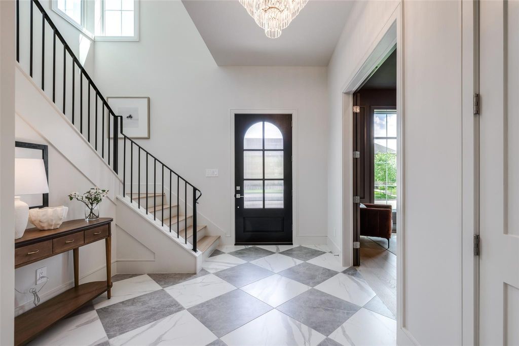 Photo of 1824 Marshall Street, Houston, TX 77098 (MLS # 43018782)