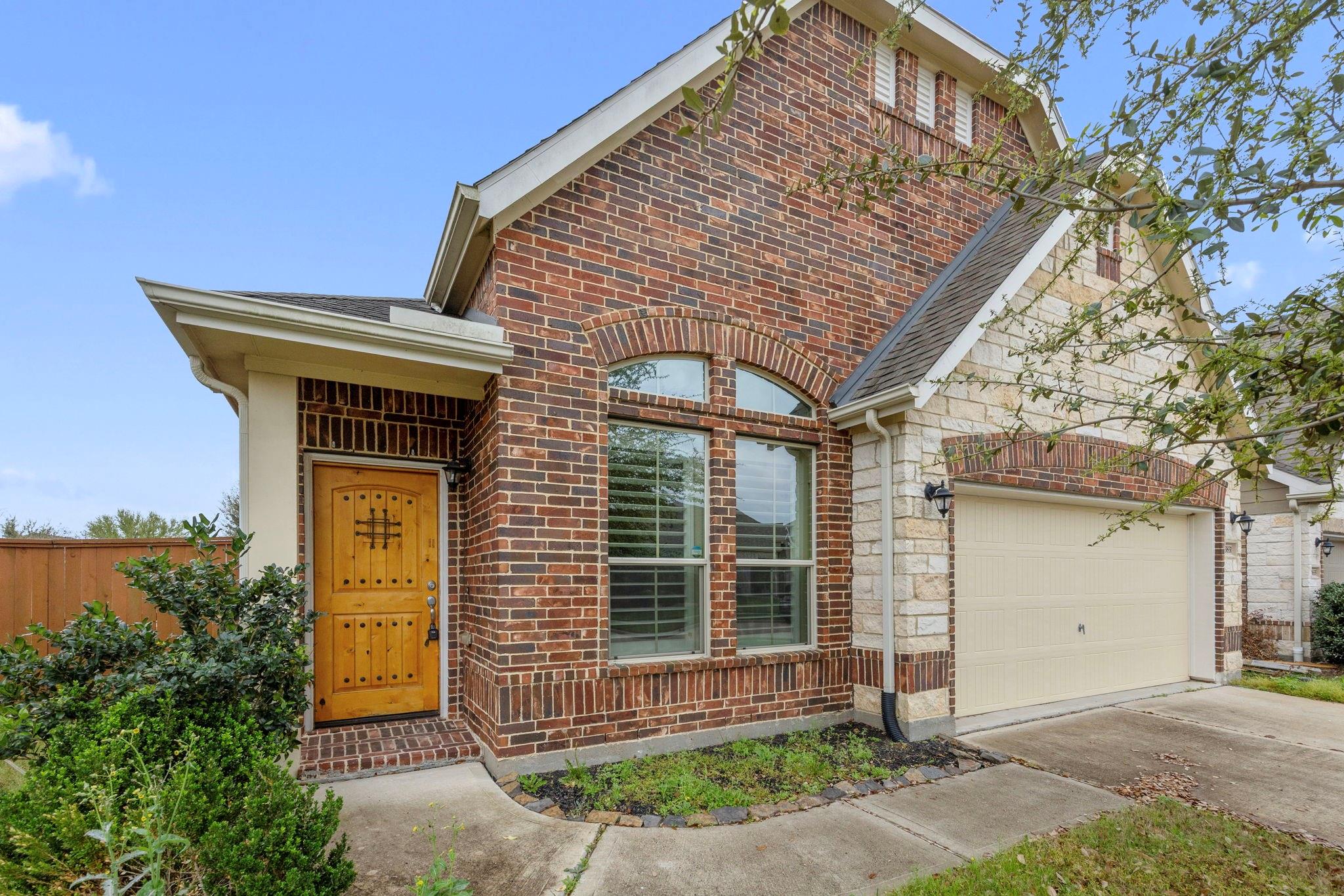 23831 Villa Lisa Drive
