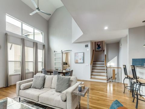 Tiny photo for 5219 Kiam Street #F, Houston, TX 77007 (MLS # 30777614)