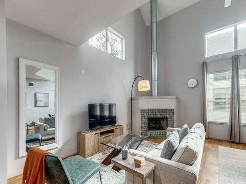 Tiny photo for 5219 Kiam Street #F, Houston, TX 77007 (MLS # 30777614)