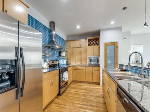 Tiny photo for 5219 Kiam Street #F, Houston, TX 77007 (MLS # 30777614)