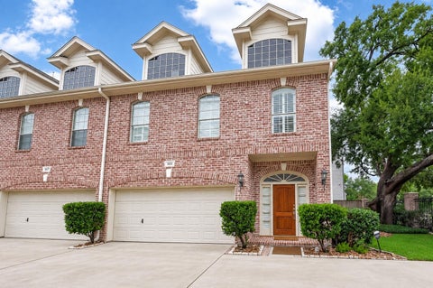 Photo of 5831 Val Verde Street, Houston, TX 77057 (MLS # 55413263)