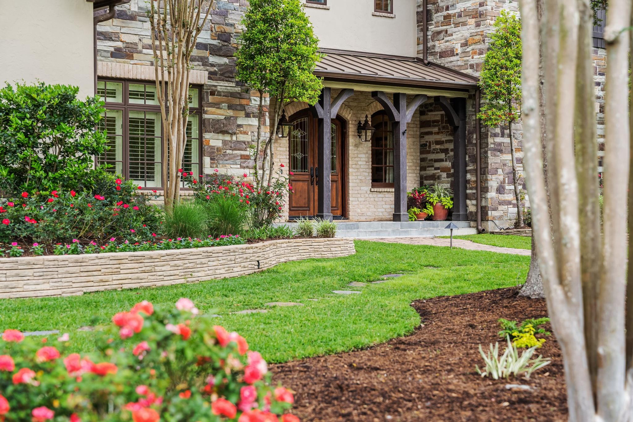 15 Sterling Dale Place