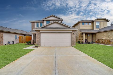 Photo of 9458 Laiden Creek Trail, Conroe, TX 77303 (MLS # 48365889)