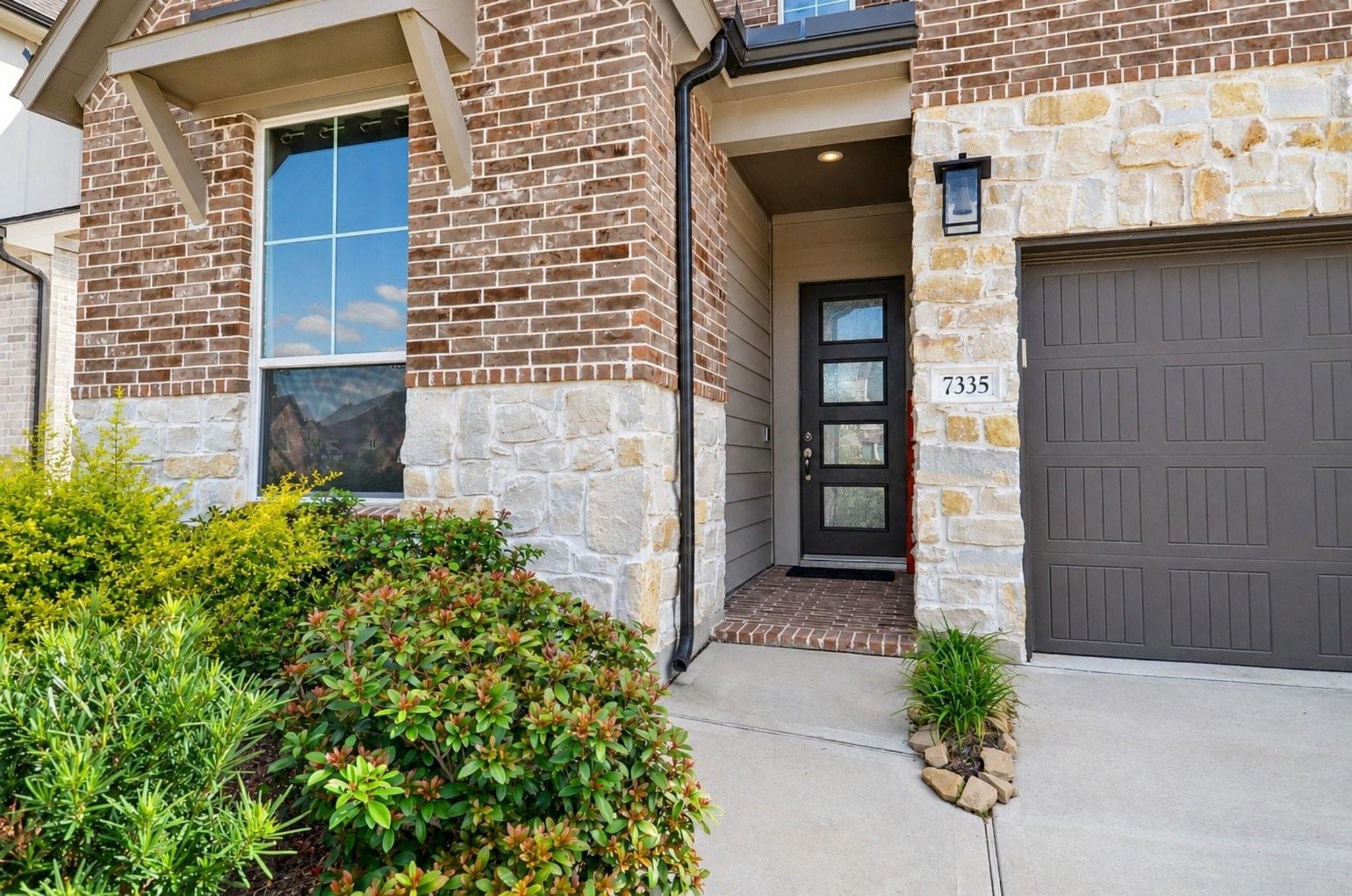 7335 Rolling Grove Lane