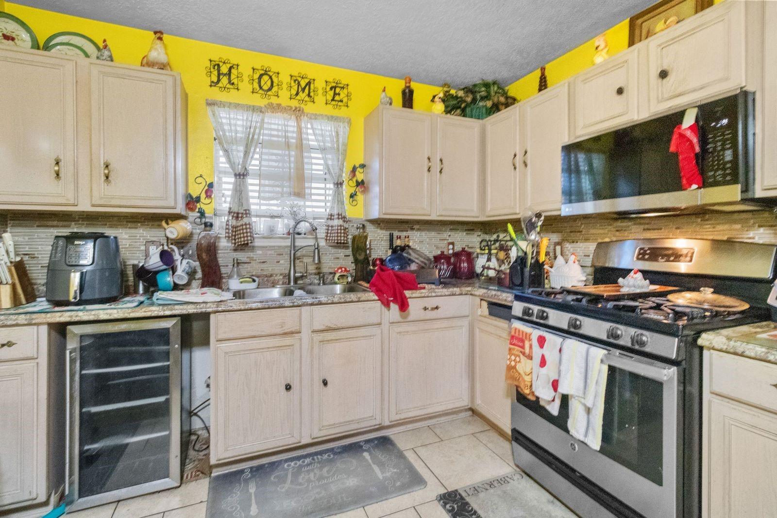 5227 Honeyvine Drive