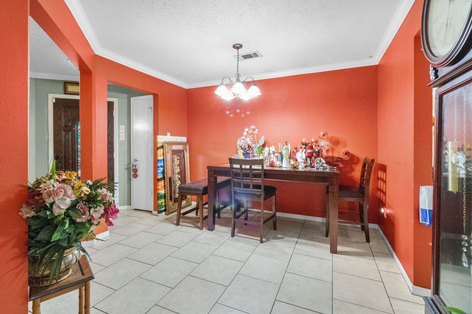 5227 Honeyvine Drive