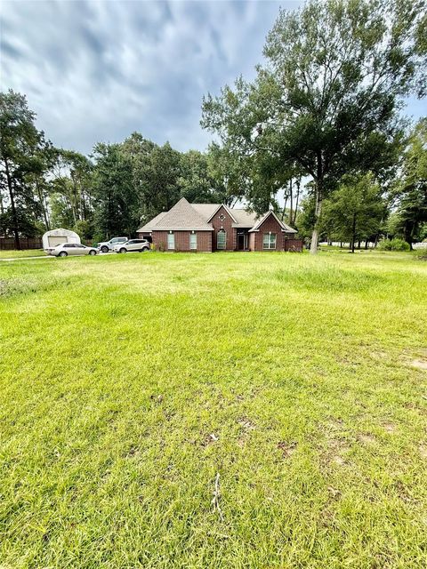 Photo of 911 S Commons View Drive, Huffman, TX 77336 (MLS # 16084015)