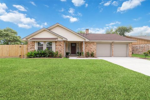 Photo of 16303 Deer Lick Drive, Houston, TX 77090 (MLS # 82432159)