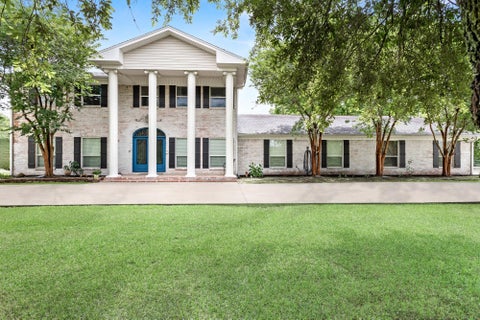 Photo of 2502 Reins Road, Beaumont, TX 77713 (MLS # 38752280)