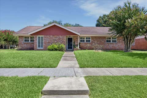 Photo of 3630 Latma Drive, Houston, TX 77025 (MLS # 21639712)