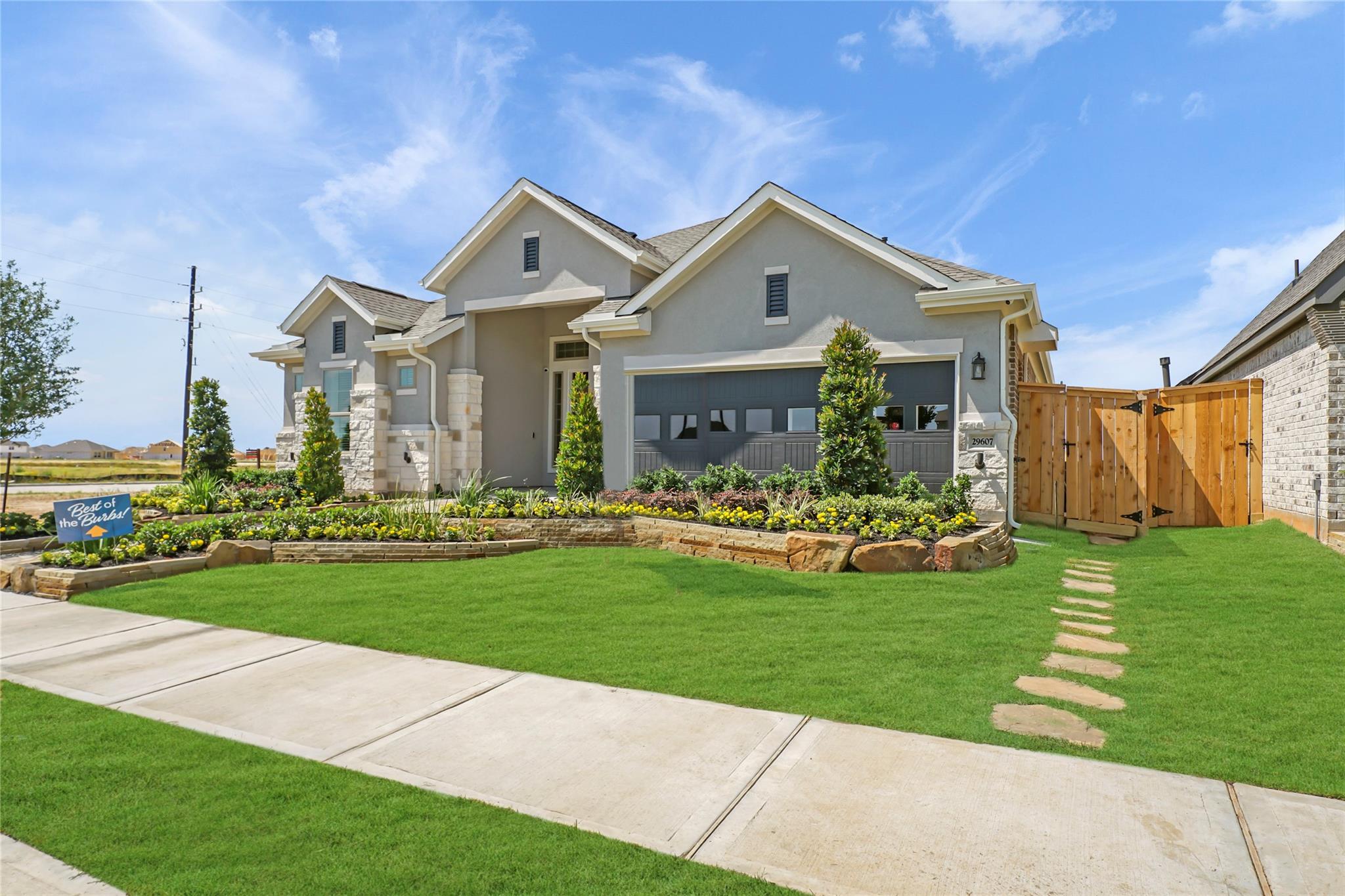 2806 Peach Valley Road