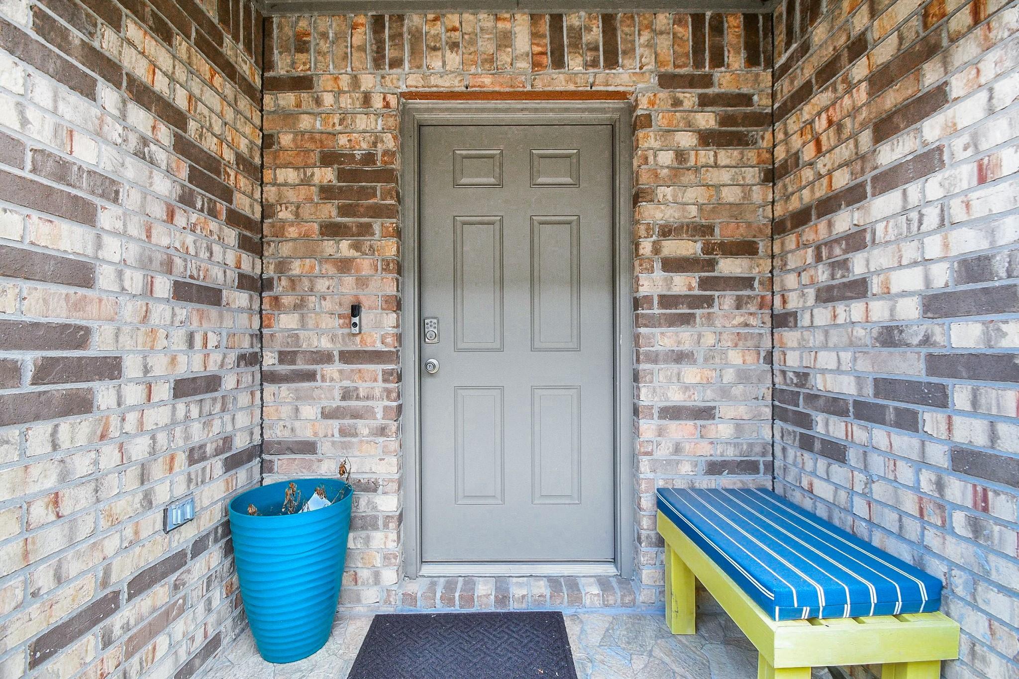 9316 Colonial Bent Court