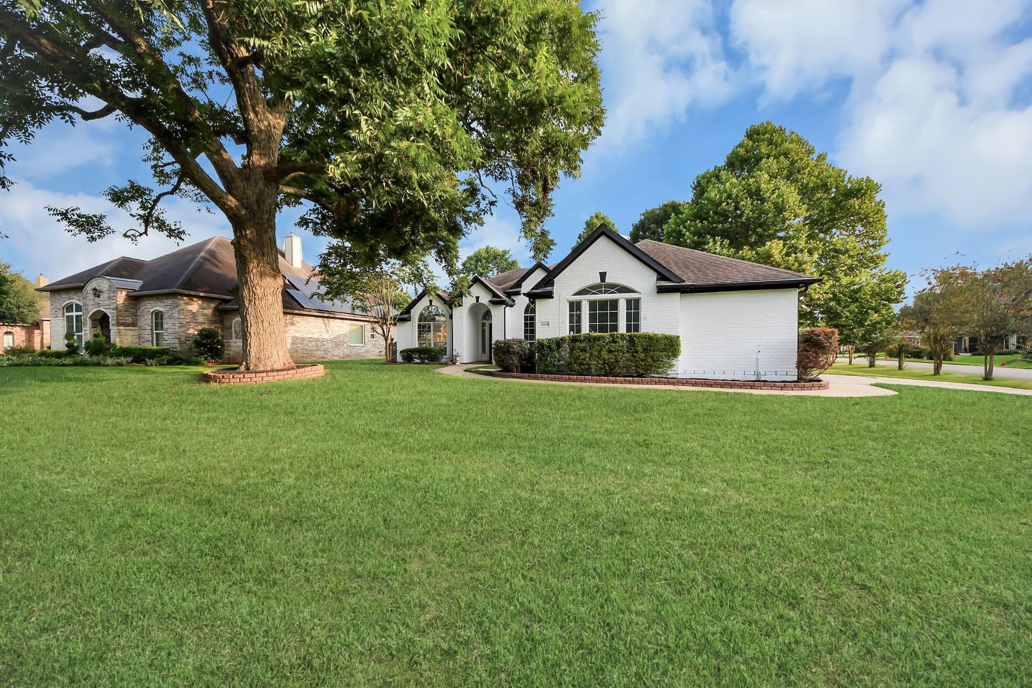33206 Whitley Court
