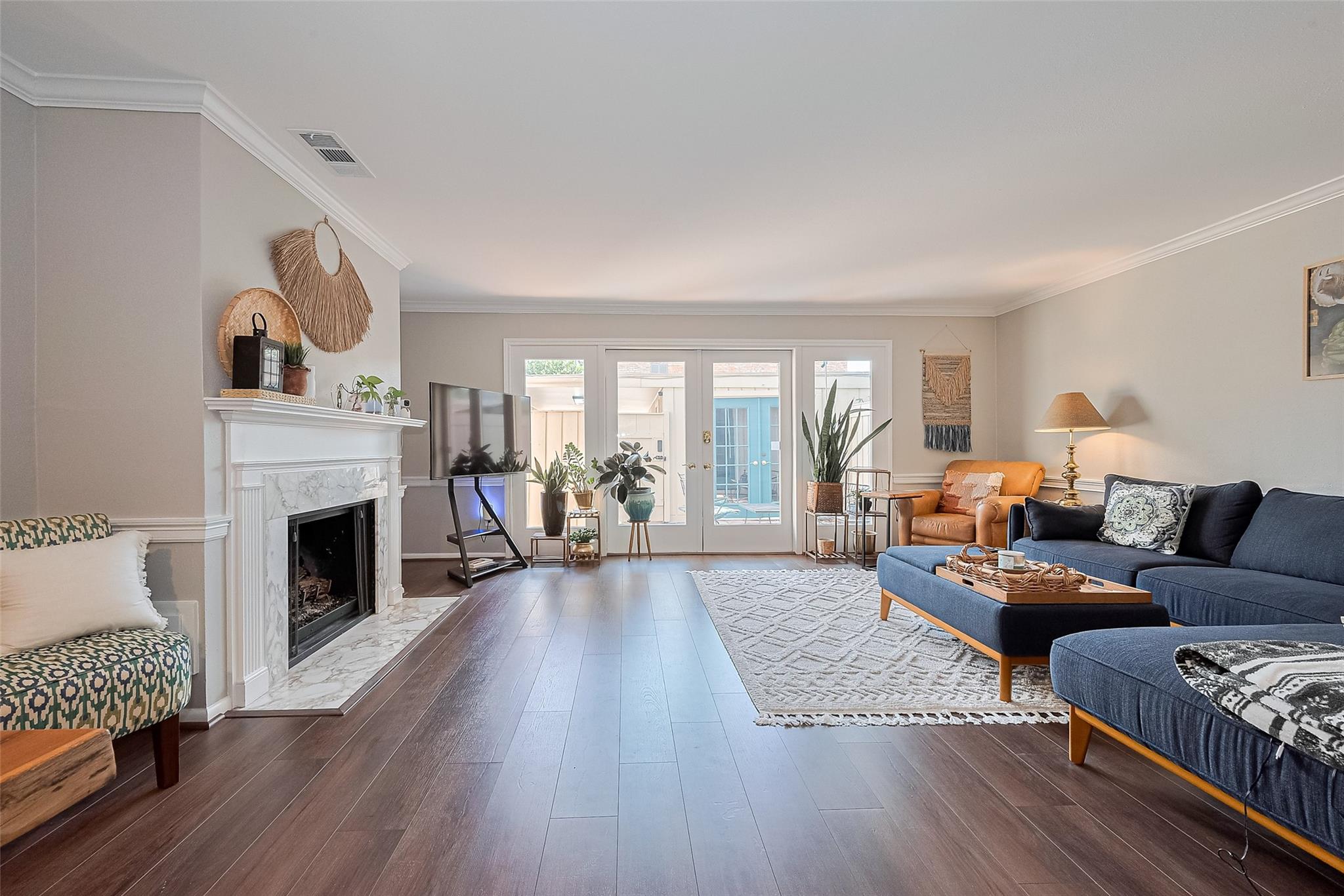 Houston, Texas 77057, United States, 2 Bedrooms Bedrooms, ,3 BathroomsBathrooms,Residential,Active,128718