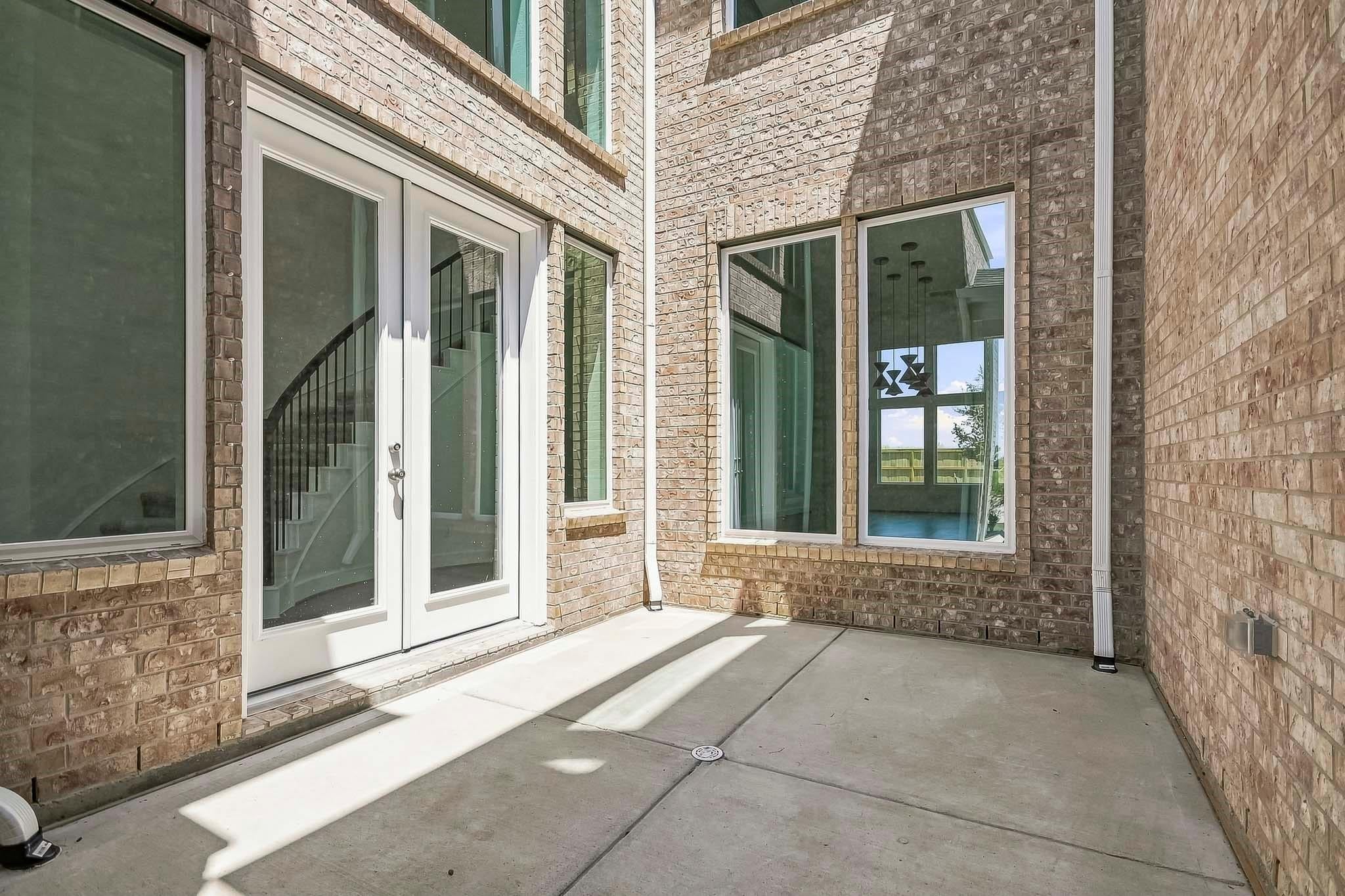 8607 Blue Grotto Lane