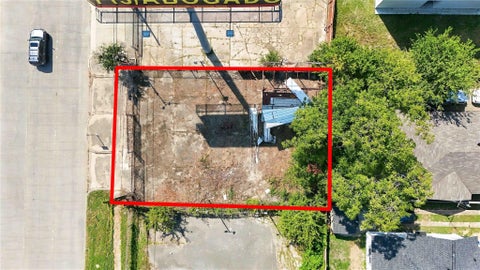Photo of 2217 Eastex Freeway, Houston, TX 77026 (MLS # 58635950)