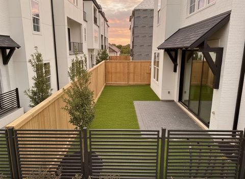 Photo of 2704 Maxroy Drive, Houston, TX 77007 (MLS # 43381033)