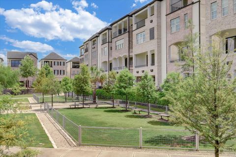 Tiny photo for 2704 Maxroy Drive, Houston, TX 77007 (MLS # 43381033)