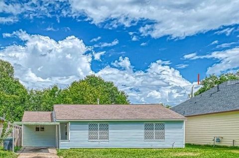 4821 Alvin Street Houston TX 77033