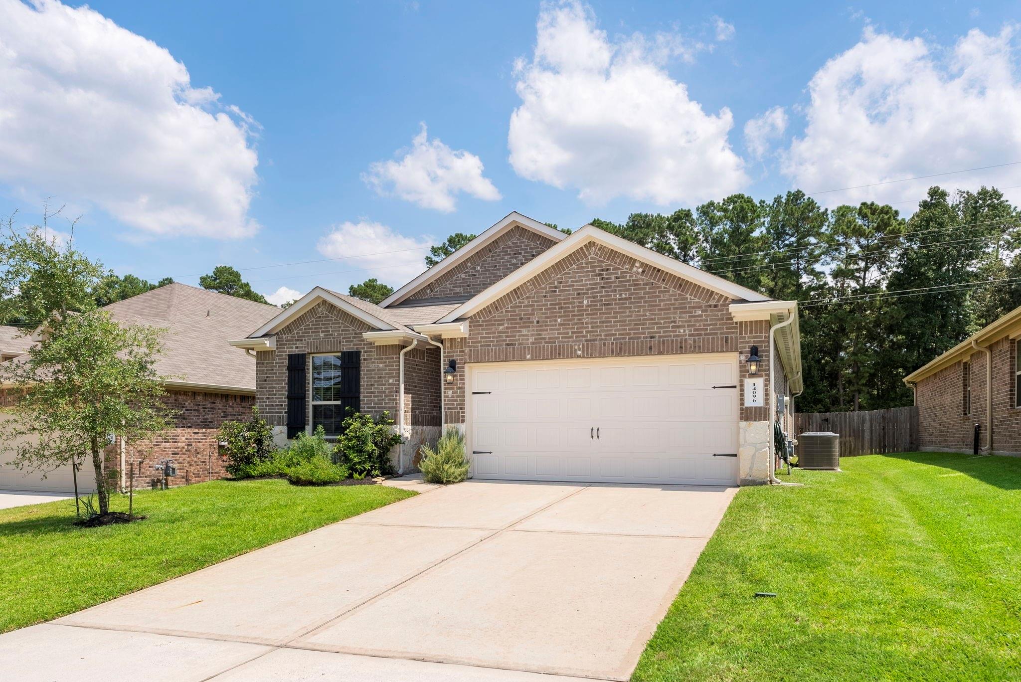 14096 Silver Falls Court