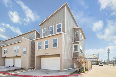 Photo of 5402 Jonathan Lane, Houston, TX 77011 (MLS # 11140482)