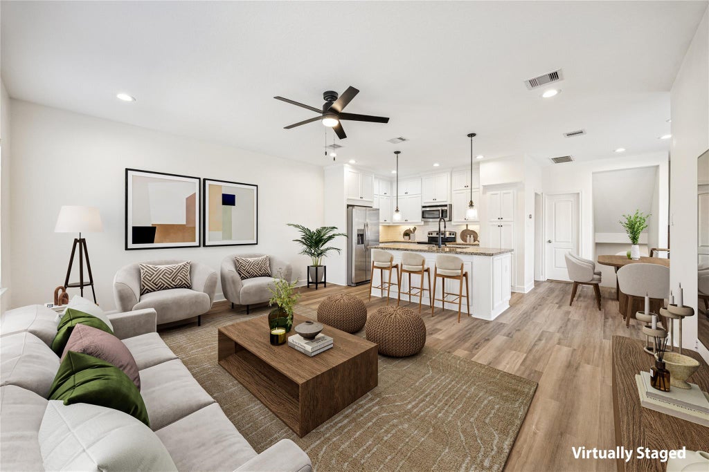 Photo of 5402 Jonathan Lane, Houston, TX 77011 (MLS # 11140482)