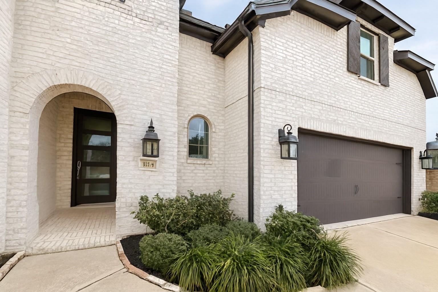 7131 Button Bush Way