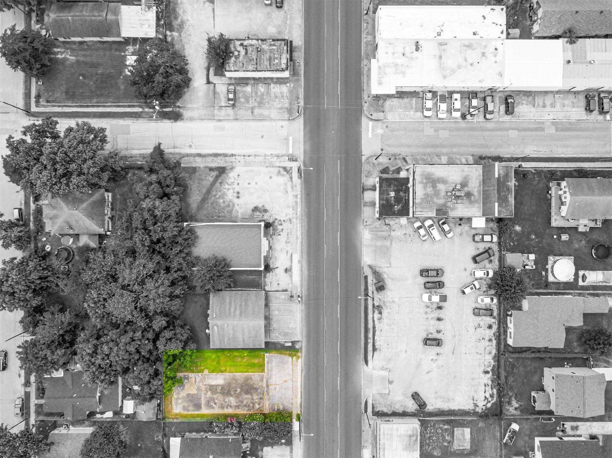 213 E Texas Avenue