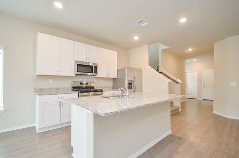 Photo of 25513 Blossom Court, Montgomery, TX 77316 (MLS # 64951741)