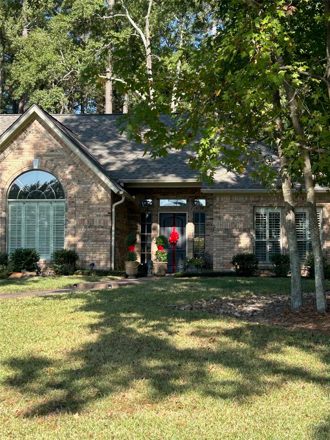 901 Longmire Road 51