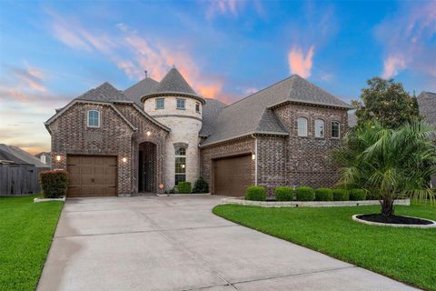 Photo of 1326 Elkins Hollow Lane, League City, TX 77573 (MLS # 74267653)