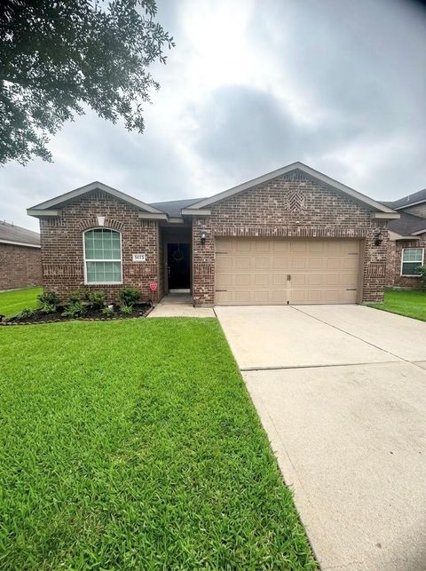 Photo of 5115 Harbor Palm Drive, Richmond, TX 77469 (MLS # 18100939)